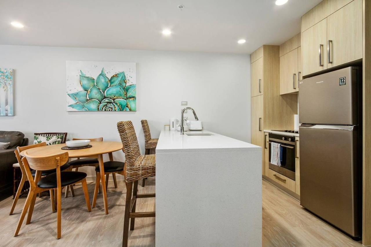 Sky Tower On Your Doorstep! Modern Two Bedroom Auckland Exterior foto